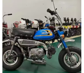 1974model Year. Z50J 4L Monkey Blue External Cast Wheels JE6-0729-1-0214. Made in Japan Old Motorcycle Gasoline Carburetor.